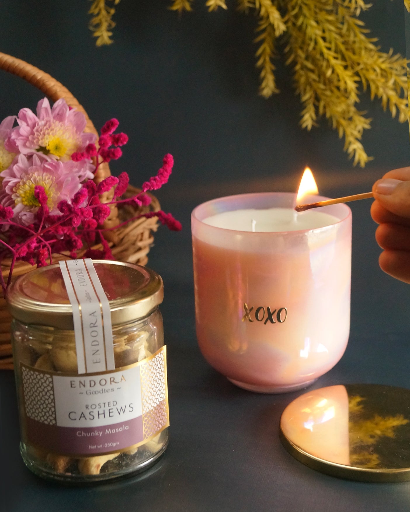 xoxo U glass Scented Candle | Moraccan Rose